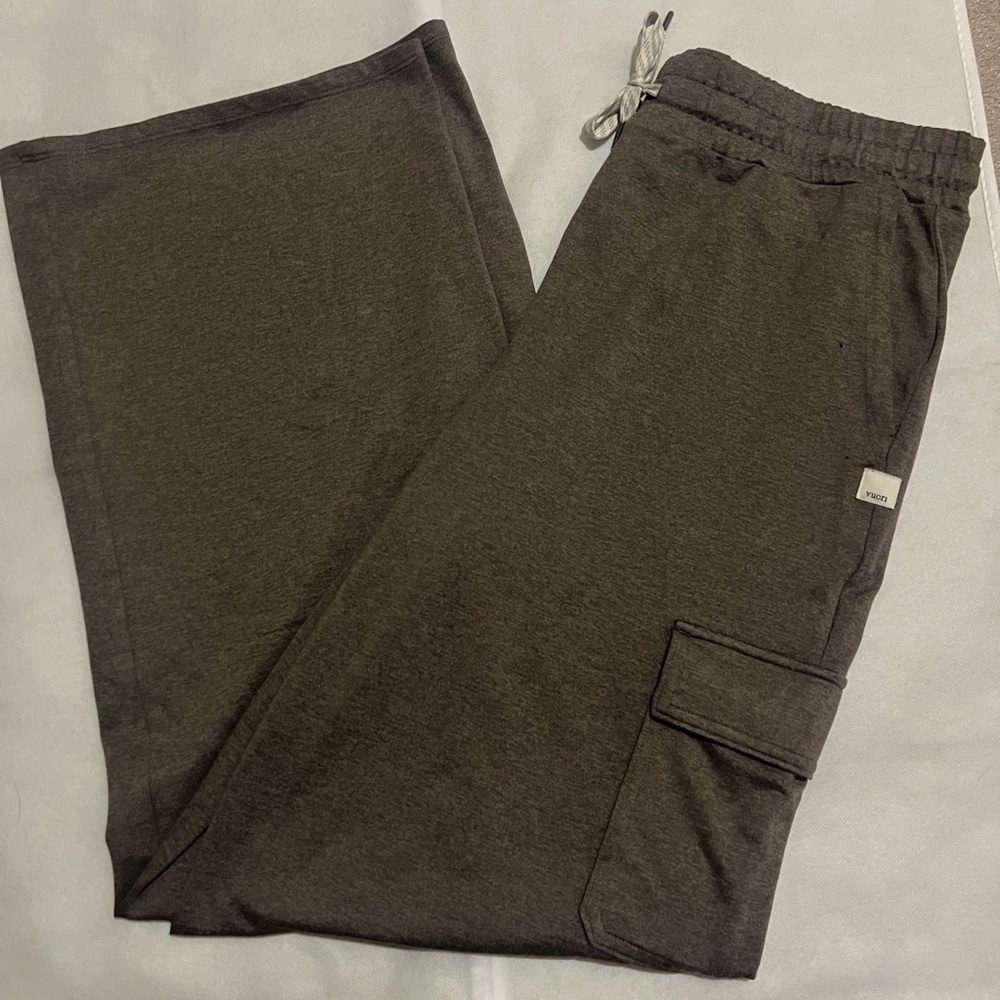 Vuori Halo Cargo wideleg in “chia heather”
